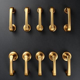 Lever, brushed brass