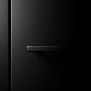Matte black lever on square rose